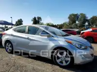 2013 Hyundai Elantra photo