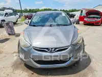 2013 Hyundai Elantra фото