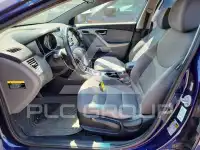 2013 Hyundai Elantra фото
