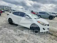 2013 Hyundai Elantra фото