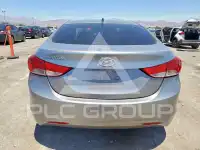 2013 Hyundai Elantra фото