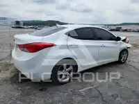 2013 Hyundai Elantra фото