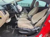 2013 Hyundai Elantra photo