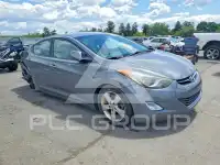 2013 Hyundai Elantra фото