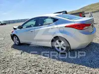 2013 Hyundai Elantra photo