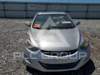 2013 Hyundai Elantra фото