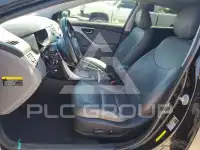 2013 Hyundai Elantra photo
