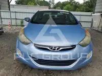 2013 Hyundai Elantra photo