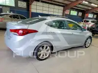 2013 Hyundai Elantra photo