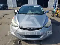2013 Hyundai Elantra photo