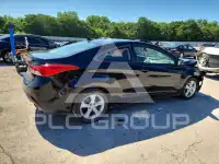 2013 Hyundai Elantra фото