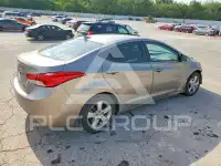 2013 Hyundai Elantra photo