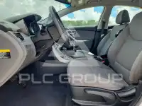 2013 Hyundai Elantra photo