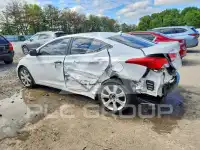 2013 Hyundai Elantra фото