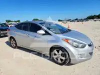 2013 Hyundai Elantra photo