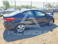 2013 Hyundai Elantra photo