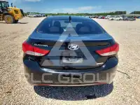 2013 Hyundai Elantra photo