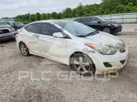 2013 Hyundai Elantra фото