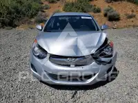 2013 Hyundai Elantra photo