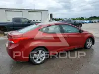 2013 Hyundai Elantra photo