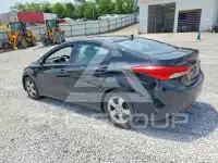2013 Hyundai Elantra photo