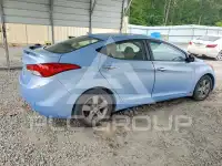 2013 Hyundai Elantra photo
