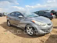 2013 Hyundai Elantra фото