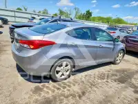 2013 Hyundai Elantra фото