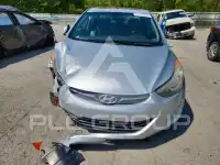 2013 Hyundai Elantra photo