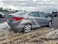 2013 Hyundai Elantra фото