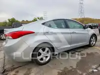 2013 Hyundai Elantra photo