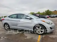 2013 Hyundai Elantra photo
