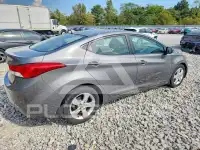 2013 Hyundai Elantra photo