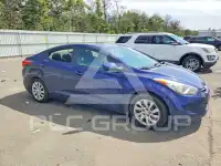 2013 Hyundai Elantra photo