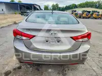 2013 Hyundai Elantra фото