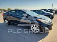 2013 Hyundai Elantra photo
