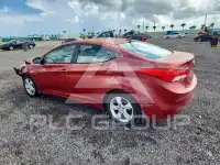 2013 Hyundai Elantra фото