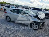 2013 Hyundai Elantra photo