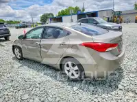 2013 Hyundai Elantra photo