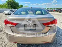 2013 Hyundai Elantra фото