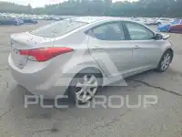 2013 Hyundai Elantra photo