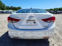 2013 Hyundai Elantra фото