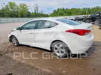 2013 Hyundai Elantra фото