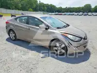 2013 Hyundai Elantra photo