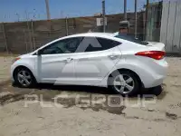 2013 Hyundai Elantra фото