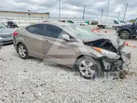 2013 Hyundai Elantra фото