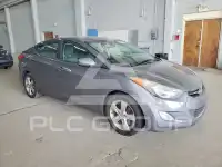 2013 Hyundai Elantra фото
