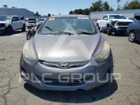2013 Hyundai Elantra фото