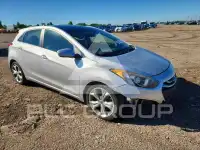 2013 Hyundai Elantra photo