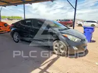 2013 Hyundai Elantra photo